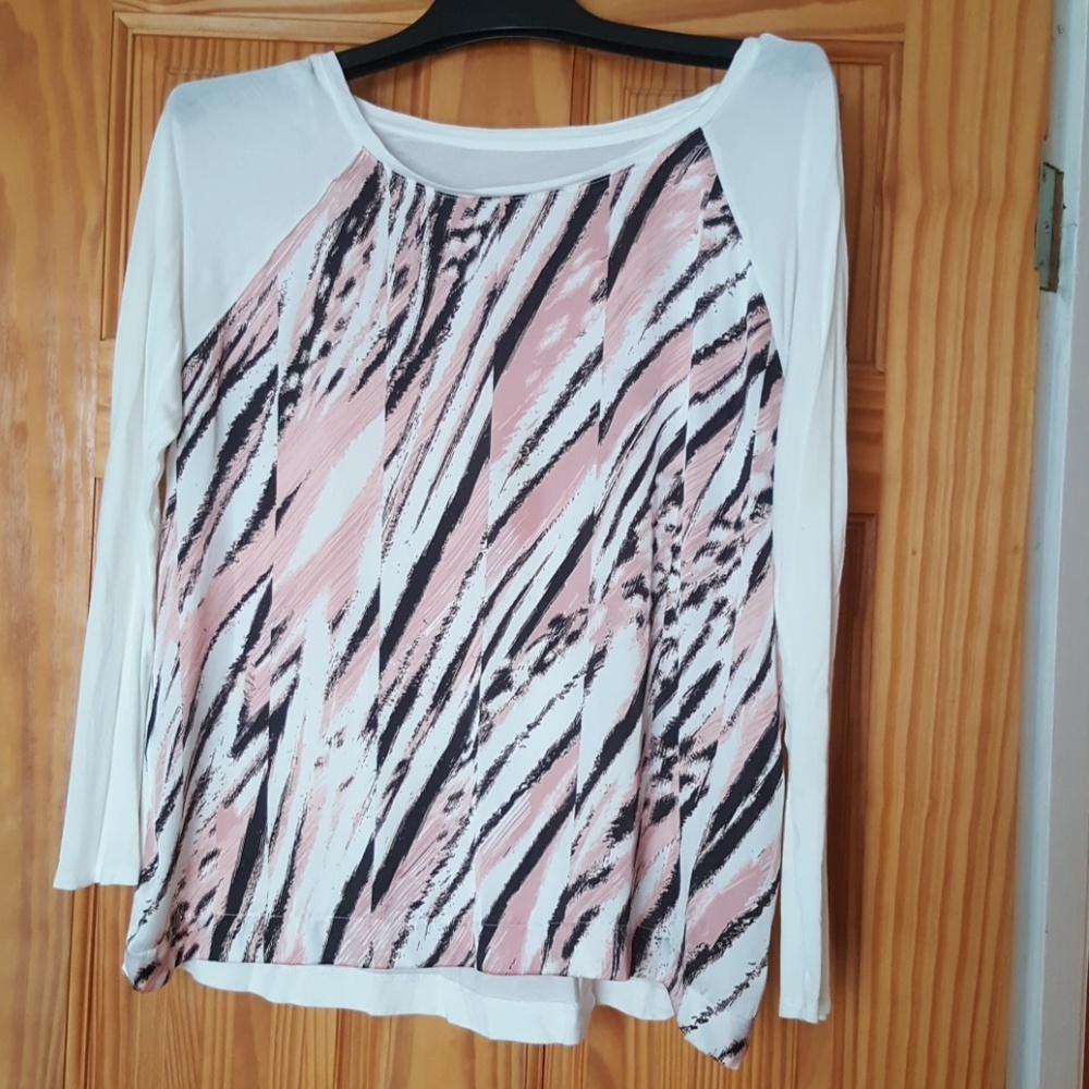 Jennifer Lopez women's long sleeve top size large